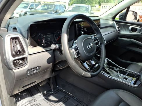 Used 2021 Kia Sorento SX AWD/4WD image 16