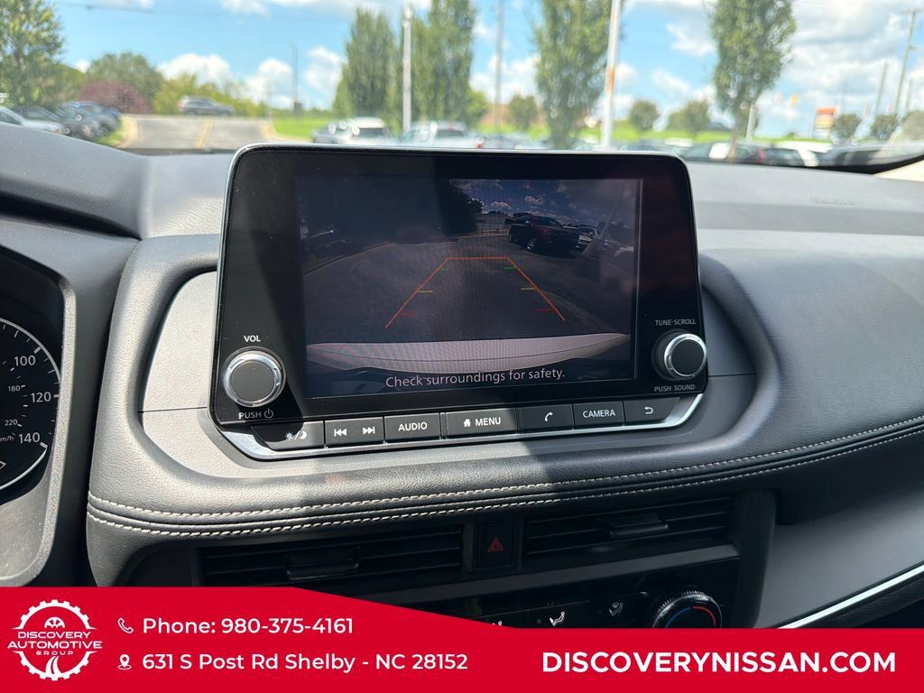 Certified 2024 Nissan Rogue S AWD/4WD image 17