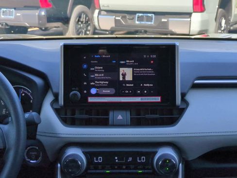 Certified 2025 Toyota RAV4 XLE image 17