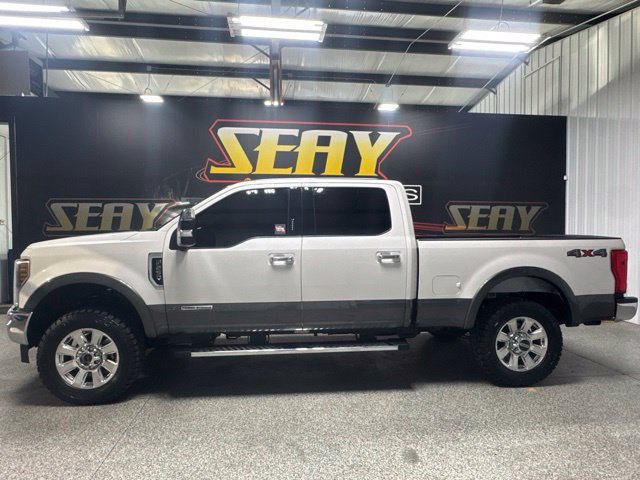Used 2019 Ford F250 Lariat w/ Chrome Package AWD/4WD image 3