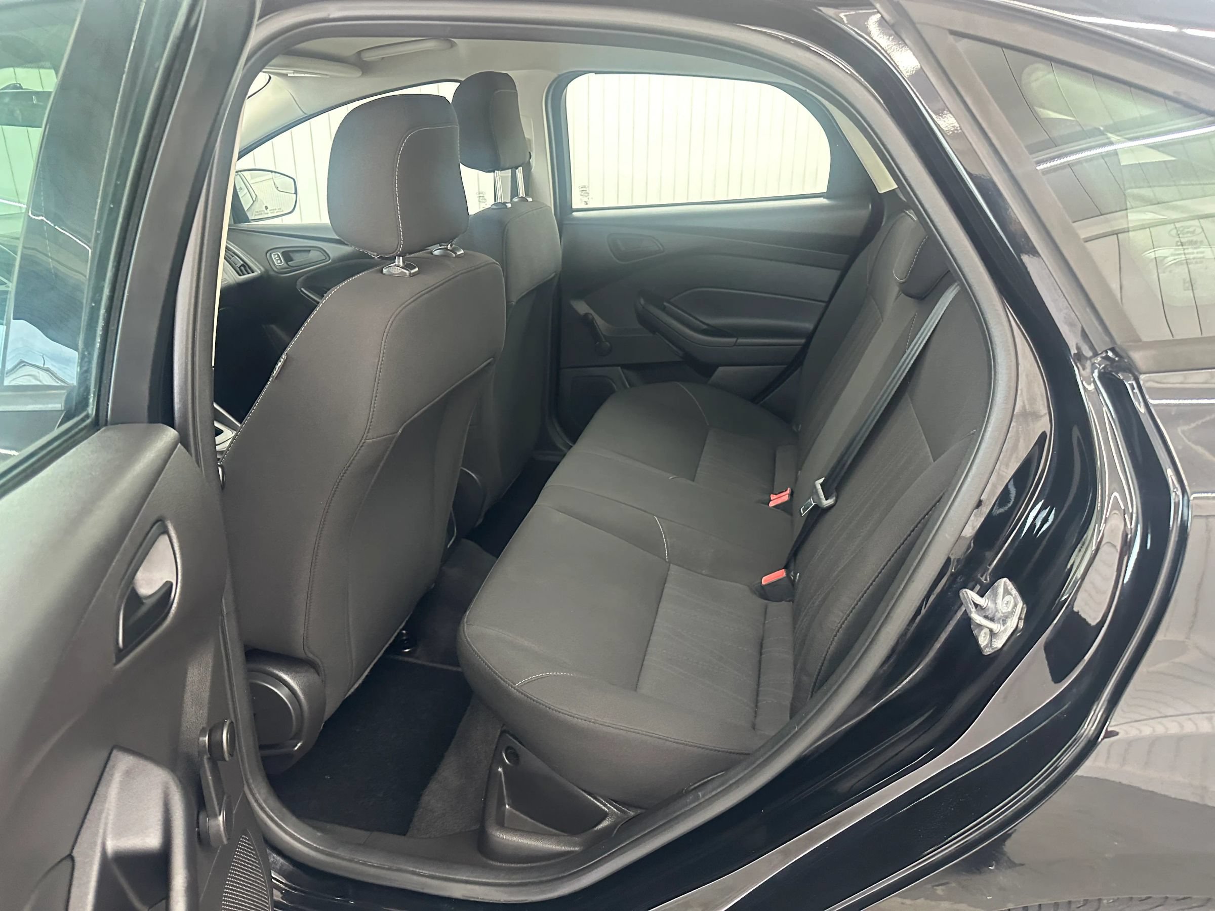 Used 2017 Ford Focus S FWD image 12