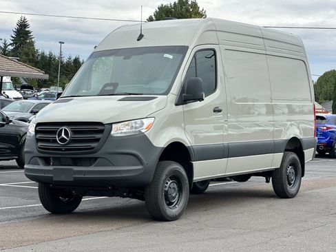 New 2026 Mercedes-Benz Sprinter 144 Cargo image 8
