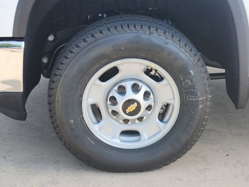 New 2026 Chevrolet Silverado 2500 W/T w/ WT/CX Safety Package AWD/4WD image 18