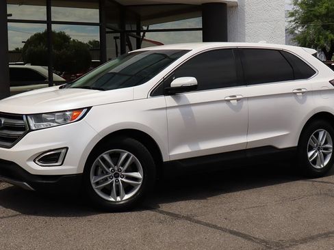 Used 2018 Ford Edge SEL w/ Equipment Group 201A FWD image 3