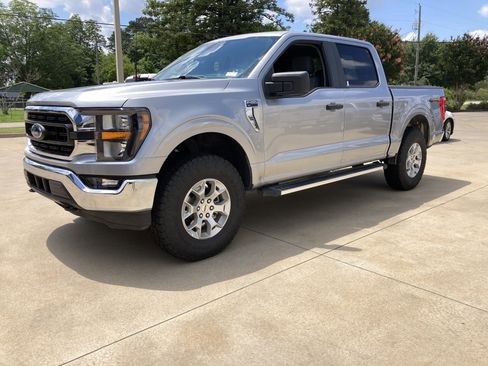Used 2023 Ford F150 XLT AWD/4WD image 1