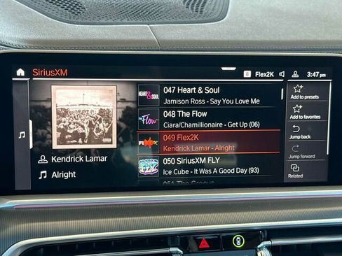 Used 2023 BMW X5 xDrive40i w/ Parking Assistance Package image 23