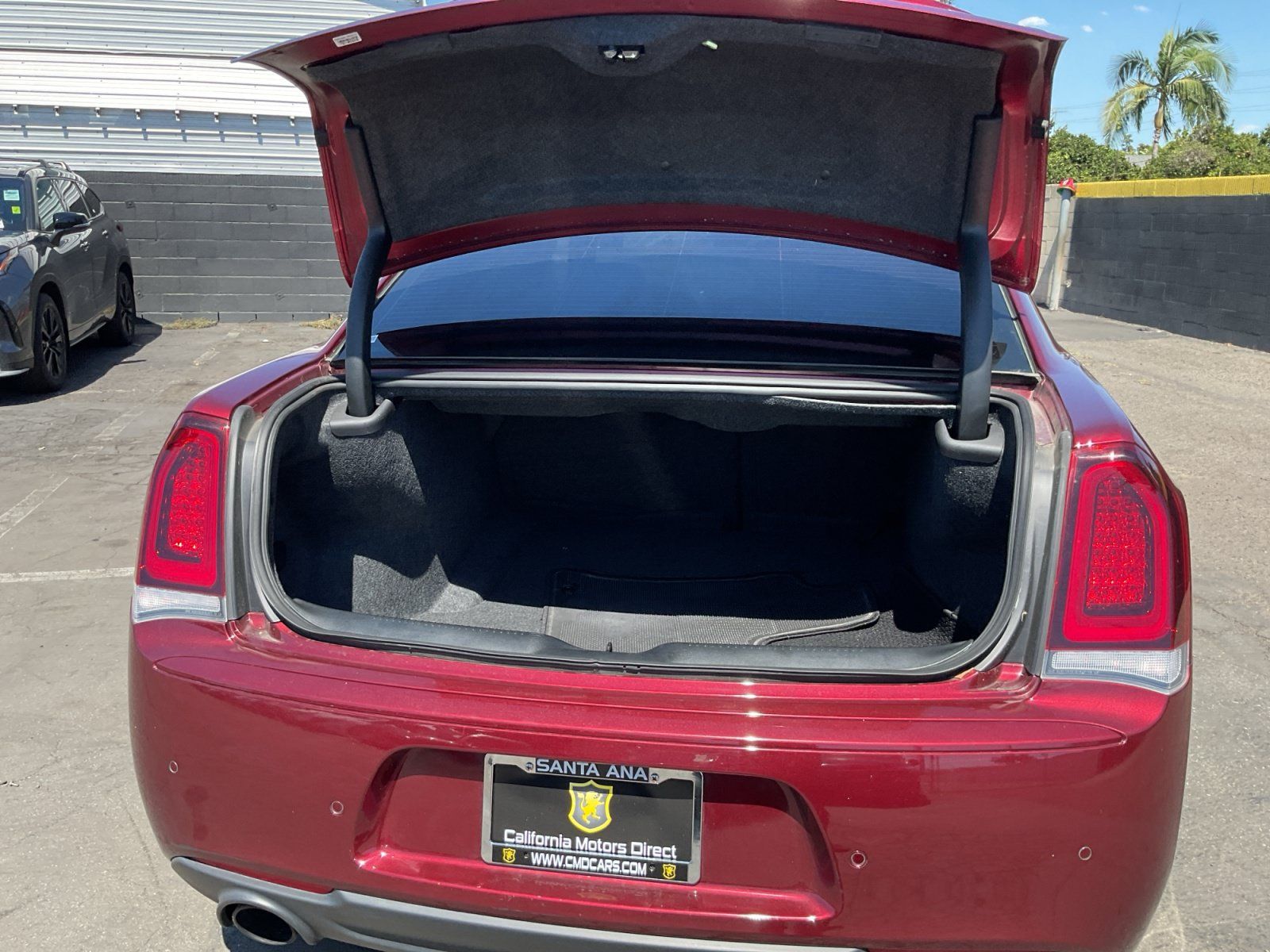 Used 2023 Chrysler 300 C RWD image 25