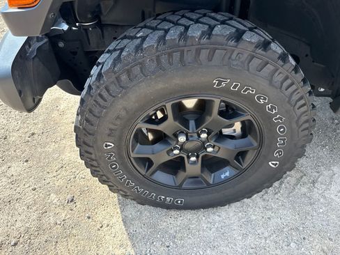 Used 2023 Jeep Wrangler Sport AWD/4WD image 6