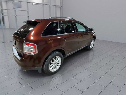 Used 2010 Ford Edge SEL image 8