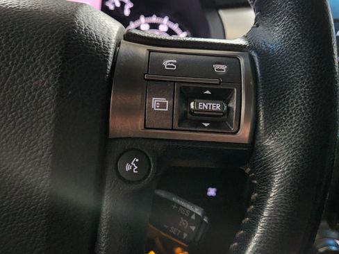 Used 2015 Lexus GX 460 image 30