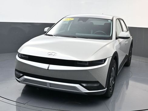 Used 2024 Hyundai Ioniq 5 SEL image 8