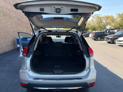 Used 2017 Nissan Rogue S w/ S Appearance Package AWD/4WD image 27