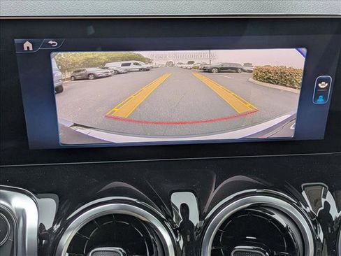 New 2026 Mercedes-Benz GLB 250 image 14