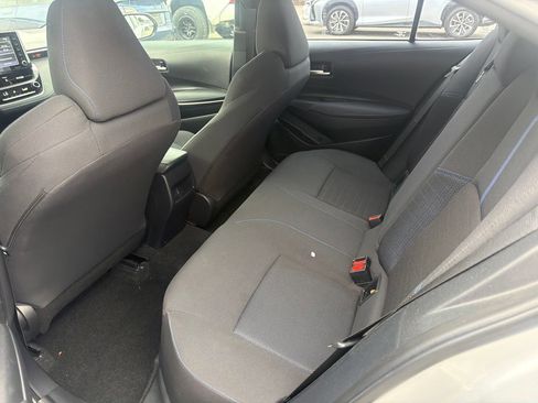 Used 2022 Toyota Corolla SE FWD image 11