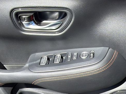 New 2026 Honda HR-V Sport image 22