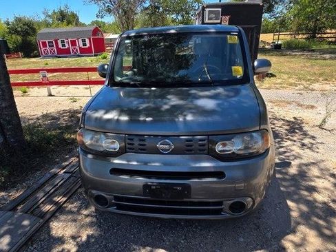 Used 2010 Nissan Cube 1.8 S w/ Interior Designer Pkg FWD image 1