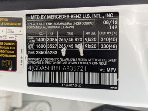 Used 2017 Mercedes-Benz GLE 350 4MATIC image 34