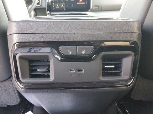 New 2026 GMC Sierra 1500 AT4X AWD/4WD image 18