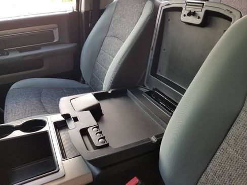 Used 2015 RAM 1500 Big Horn AWD/4WD image 24