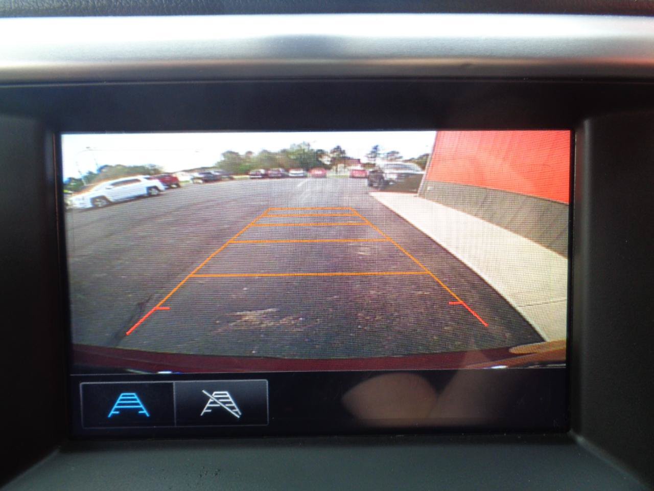Used 2017 GMC Acadia SLE w/ Driver Alert Package I AWD/4WD image 9