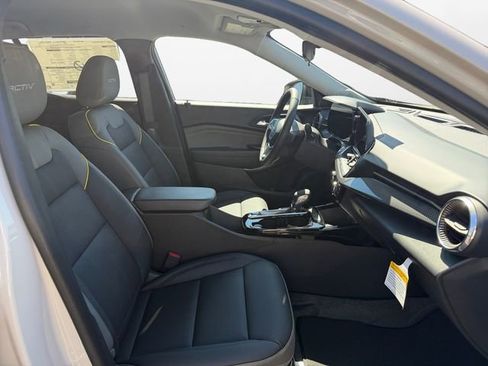 New 2026 Chevrolet Trax ACTIV FWD image 15