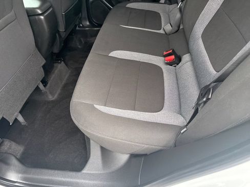 Used 2022 Chevrolet TrailBlazer LT FWD image 16