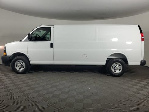 New 2025 Chevrolet Express 2500 Extended w/ Driver Convenience Package RWD image 7