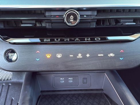 Used 2025 Nissan Murano SL image 27