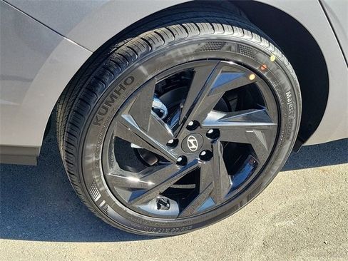 New 2026 Hyundai Elantra Sport image 22