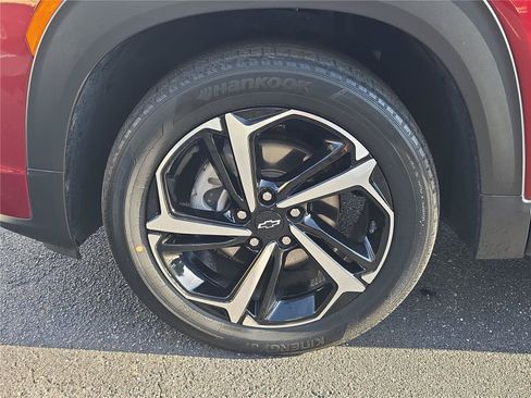 Used 2023 Chevrolet TrailBlazer RS w/ Convenience Package FWD image 7