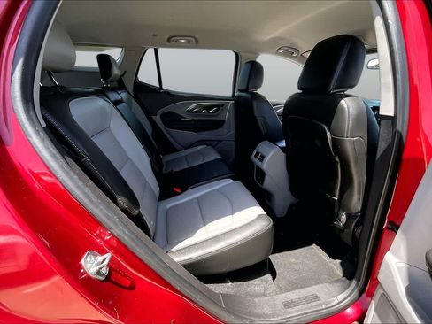 Used 2019 GMC Terrain SLT FWD image 17