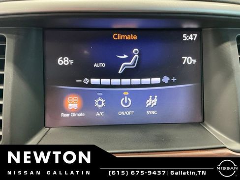 Used 2019 Nissan Pathfinder Platinum FWD image 32