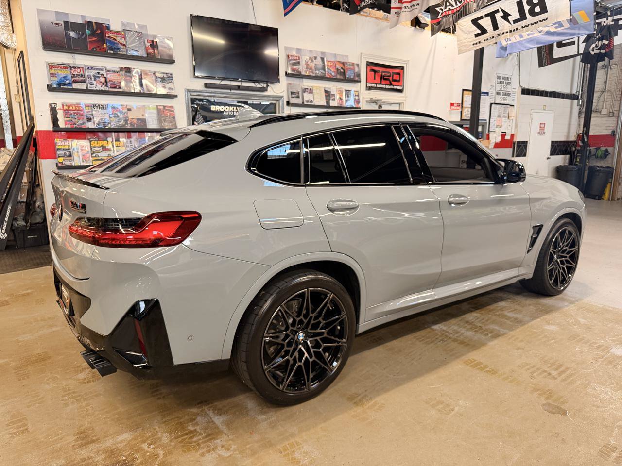 Used 2025 BMW X4 M w/ Competition Package AWD/4WD image 5