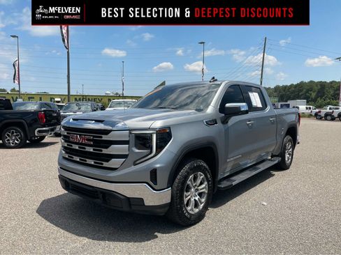 Used 2025 GMC Sierra 1500 SLE w/ X31 Off-Road Package AWD/4WD image 1