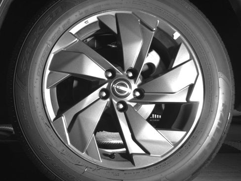 Used 2025 Nissan Rogue SV FWD image 14