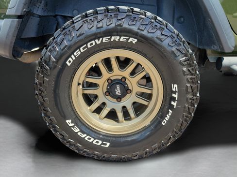 Used 2021 Jeep Wrangler Unlimited Rubicon image 36