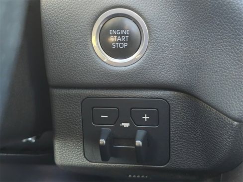 Used 2023 Toyota Tundra Limited image 69