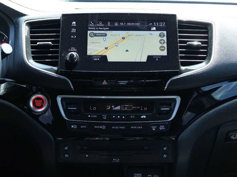 Used 2021 Honda Pilot Black Edition image 16