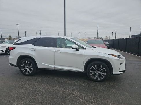Used 2019 Lexus RX 350L FWD image 2