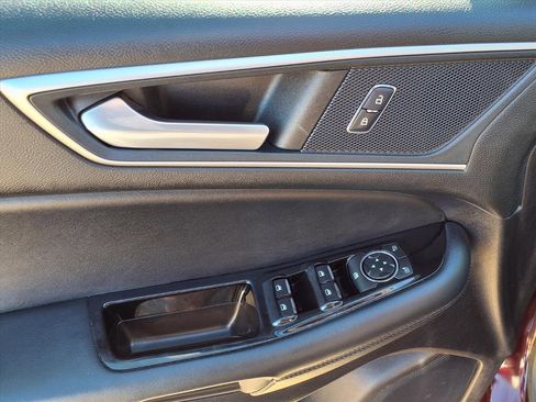 Used 2019 Ford Edge SEL w/ Equipment Group 201A image 23