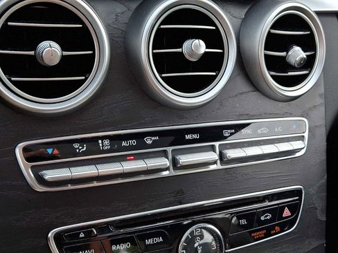 Used 2015 Mercedes-Benz C 300 4MATIC Sedan image 16