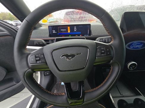 Used 2023 Ford Mustang Mach-E GT image 9