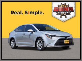 Used 2025 Toyota Corolla LE FWD video 1