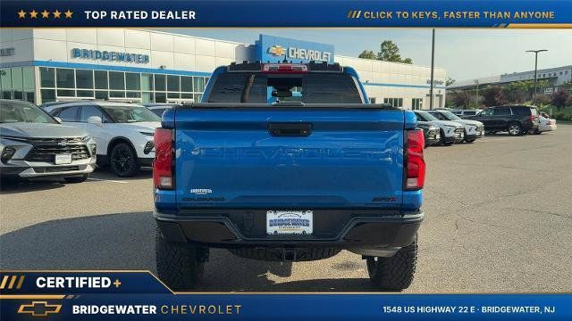 Used 2023 Chevrolet Colorado ZR2 AWD/4WD image 8