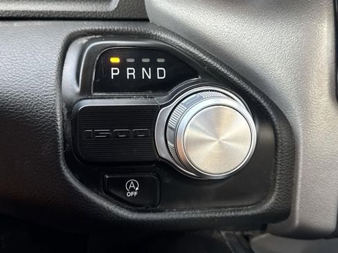 Used 2024 RAM 1500 Laramie image 14