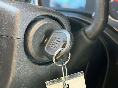 Used 2024 Chevrolet Express 2500 w/ Driver Convenience Package image 25