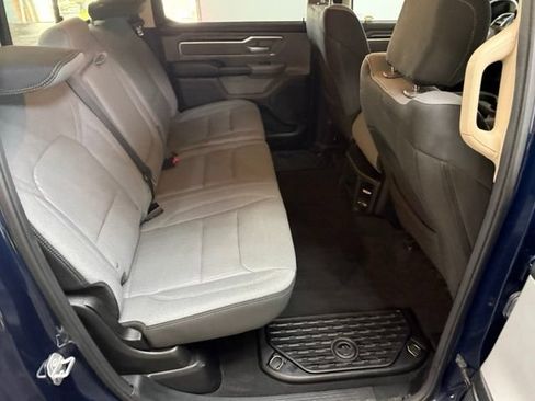 Used 2019 RAM 1500 Big Horn AWD/4WD image 35
