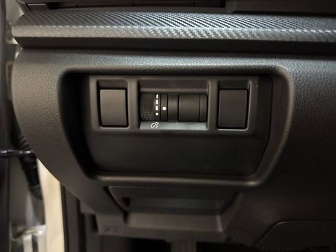 Certified 2025 Subaru Crosstrek 2.5i Limited w/ Crosstrek Mirror Package image 20