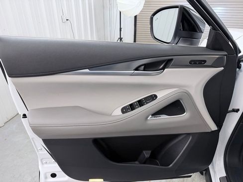 Certified 2026 INFINITI QX60 Luxe w/ Cargo Package FWD image 12
