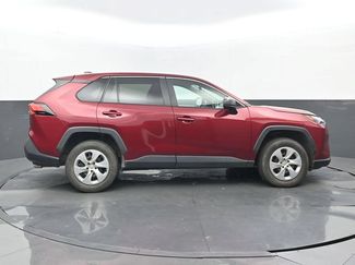 Used 2023 Toyota RAV4 LE FWD video 2